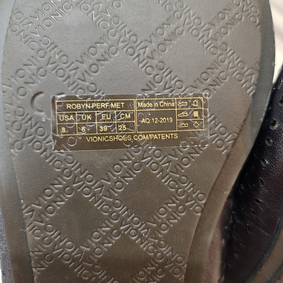 Vionic Perf Robyn Pewter Size 8 - Picture 5 of 8